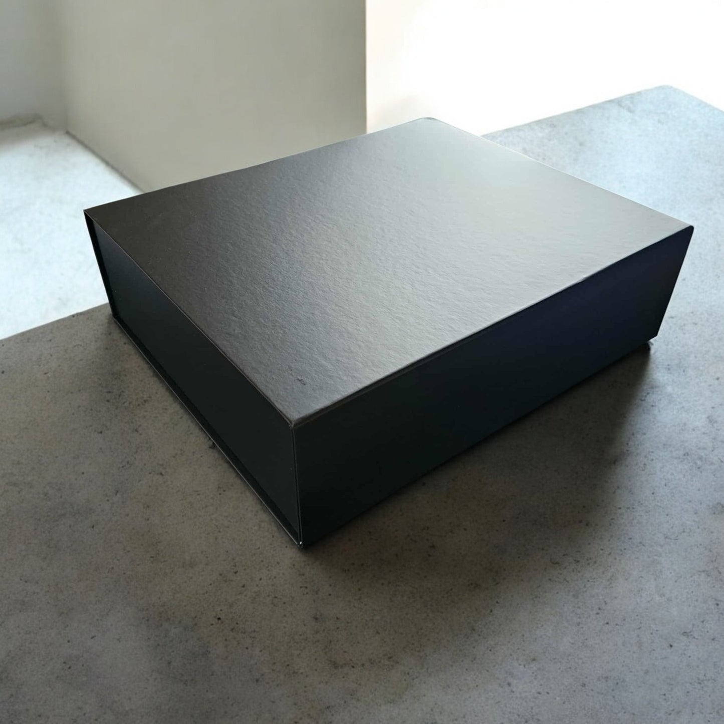 Magnetic Closure Gift Box - Extra Large