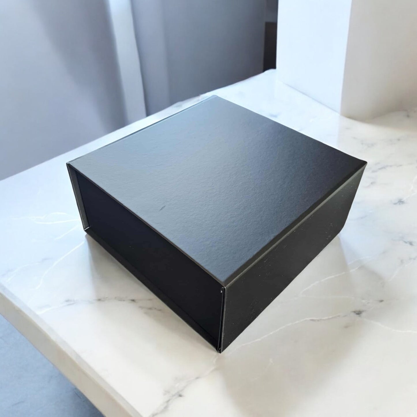 Magnetic Closure Gift Box - Small