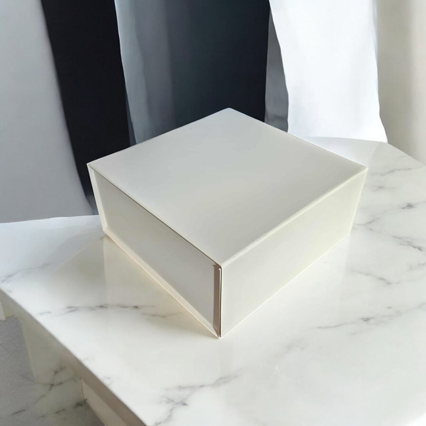 Magnetic Closure Gift Box - Small